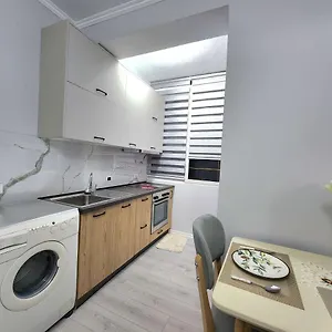 Sweet Dreams Sari Apartment Tirana