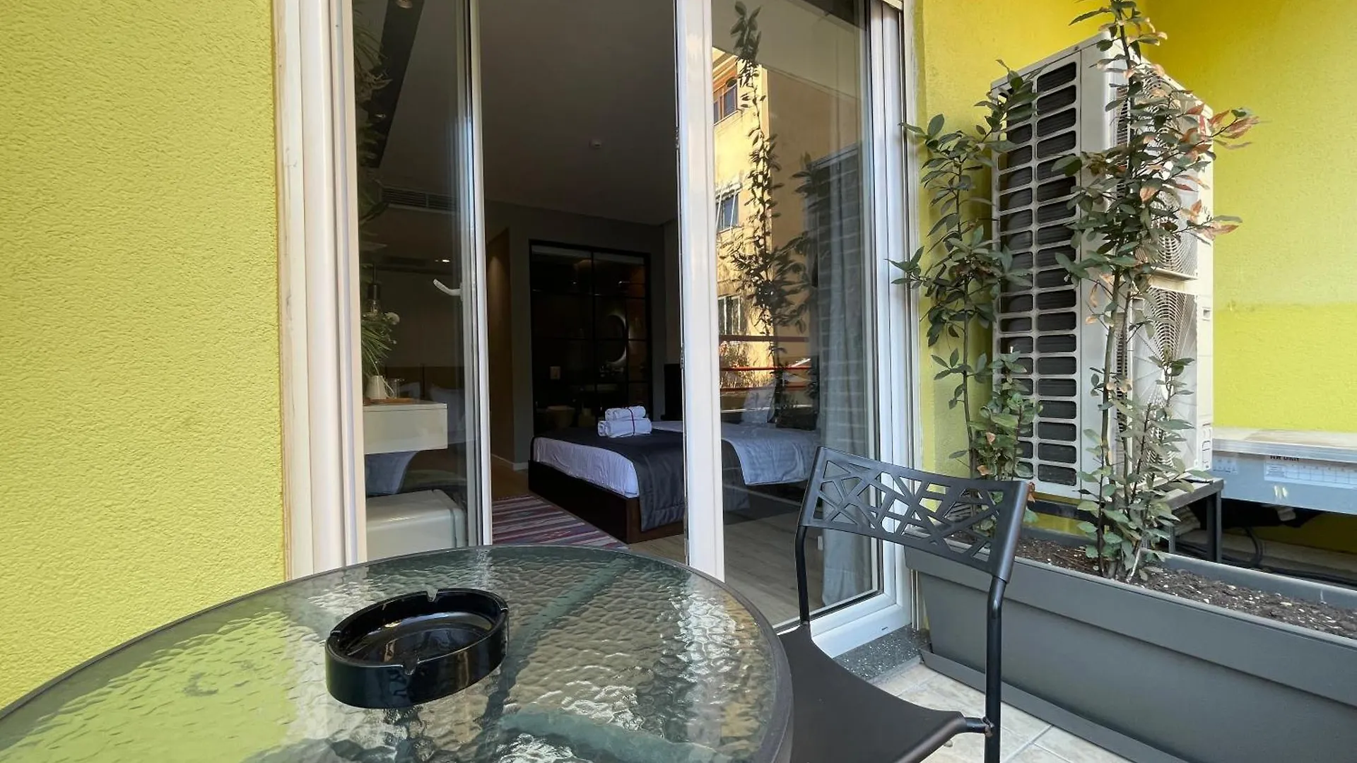 Retreat Apartments Tirana Albanien
